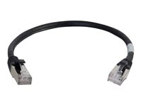 C2G Cat6a Booted Shielded (STP) Network Patch Cable - Patchkabel - RJ-45 (han) til RJ-45 (han) - 30 cm - STP - CAT 6a - formet, knastfri, strenget - sort 89931