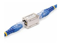 StarTech.com Shielded RJ45 Coupler, Inline Cat6a Coupler, F/F - Netværkskobling - RJ-45 (hun) til RJ-45 (hun) - afskærmet - CAT 6a - passiv - sølv IN-CAT6A-COUPLER-S1
