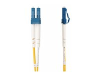 StarTech.com 5m (15ft) LC to SC (UPC) OS2 Single Mode Duplex Fiber Optic Cable, 9/125µm, Laser Optimized, 10G, Bend Insensitive, Low Insertion Loss - LSZH Fiber Patch Cord (SMLCSC-OS2-5M) - Patchkabel - LC/UPC enkelttilstand (han) til SC/UPC enkelttilstand (han) - 5 m - 5 m. - 2 mm - fiberoptik - duplex - 9 / 125 micron - OS1/OS2 - halogenfri, passiv, op til 10 Gbps datatransferhastighed - gul SMLCSC-OS2-5M