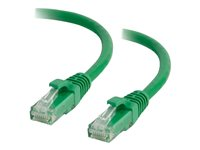 C2G Cat5e Booted Unshielded (UTP) Network Patch Cable - Patchkabel - RJ-45 (han) til RJ-45 (han) - 50 cm - UTP - CAT 5e - formet, knastfri, strenget - grøn 83200